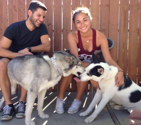 Stella (left) with her new humans and her new sister, Moo. (Photo courtesy ARA)
