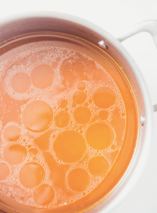 Bone broth by Shutterstock.