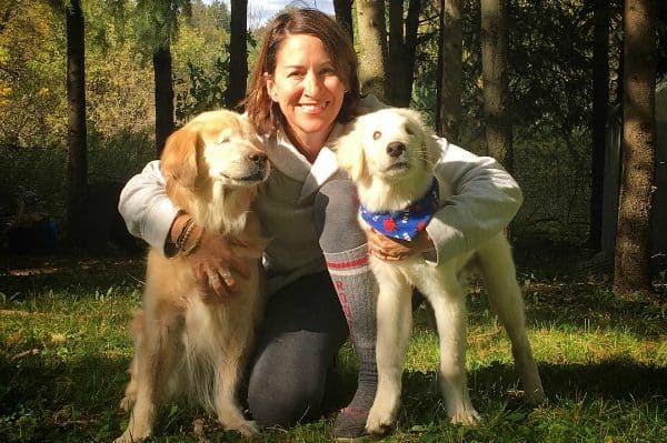 Joanne with Smiley and Pal shortly after Pal's arrival in Canada. (Photo courtesy @thegoldenlifeofpal)