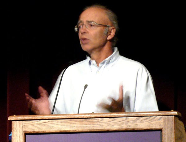 Peter Singer 03" by TimVickers - Own work. Licensed under Public Domain via Wikimedia Commons.