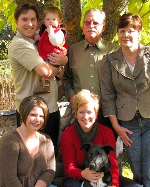 Thanksgiving 2008 - Newell/Peugh Holiday Card. (Photo courtesy of Wendy Newell)