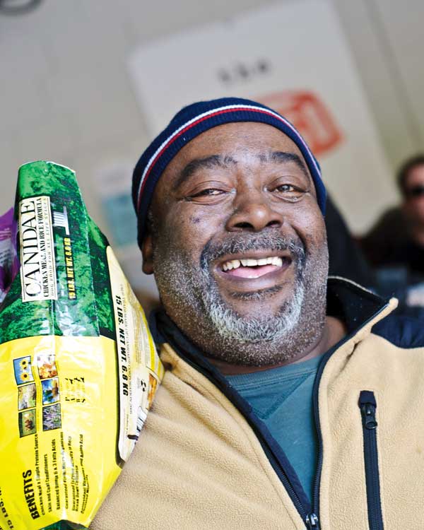 Take a Look Inside Oregon’s Only FullTime Pet Food Bank Dogster