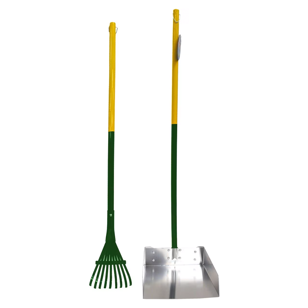 Four Paws Wee-Wee Outdoor Rake & Spade