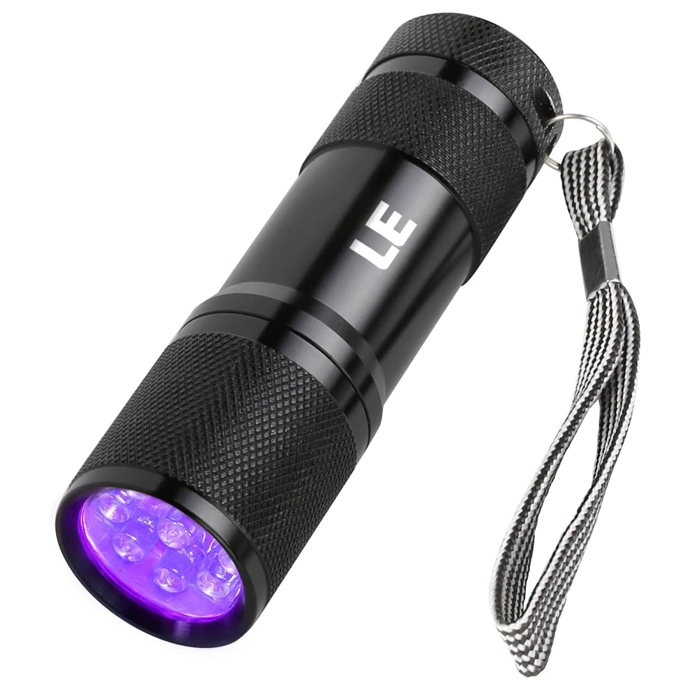 LE Black Light Flashlight For Dog Urine