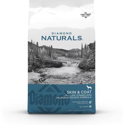 Diamond Naturals Skin & Coat Formula Dry Dog Food