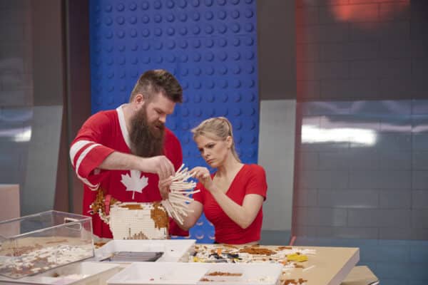 LEGO MASTERS: L-R: Contestants Dave and Emily in the “Brickminster Dog Show” episode of LEGO MASTERS airing Wednesday, Oct. 19 (9:02-10:00 PM ET/PT) on FOX. ©2022 FOX MEDIA LLC. CR: Tom Griscom/FOX
