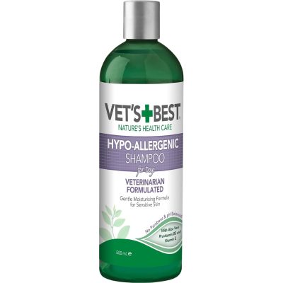 Vet's Best Hypo-Allergenic Shampoo for Dogs