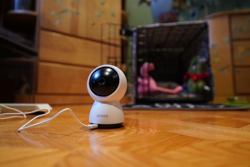 AiDot Winees M2X - camera plugged in