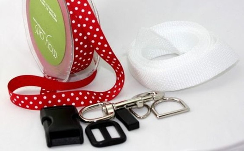 DIY Christmas Dog Collar