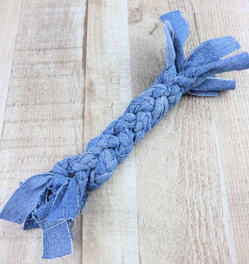 DIY Dog Rope Toy