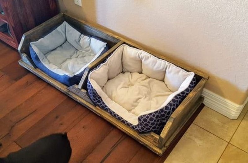DIY Dog Wood Beds