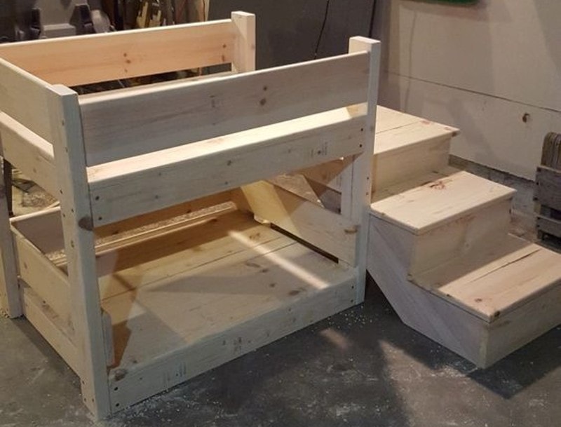 DIY Dog Wood Beds