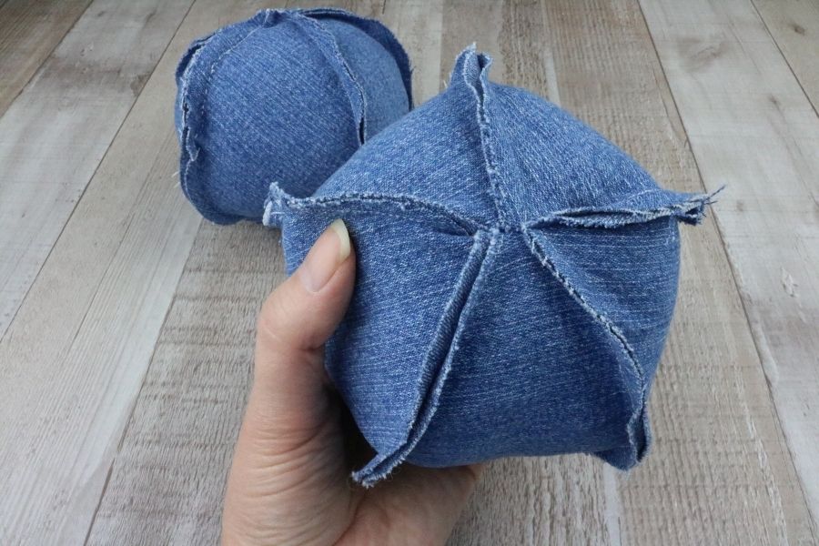 DIY Jean Ball Dog Toy