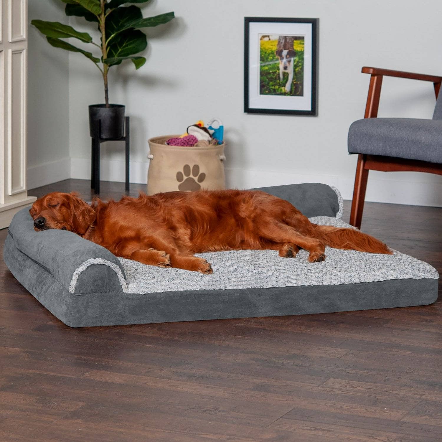FurHaven Two-Tone Deluxe Chaise (1)