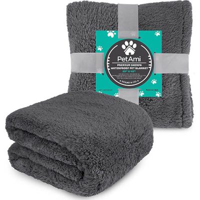 PetAmi Fluffy Waterproof Dog Blanket
