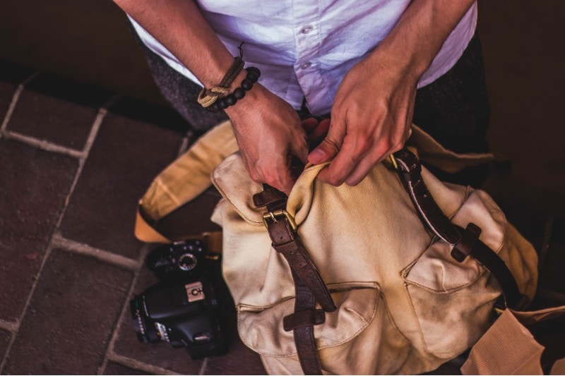 packing things in the bag